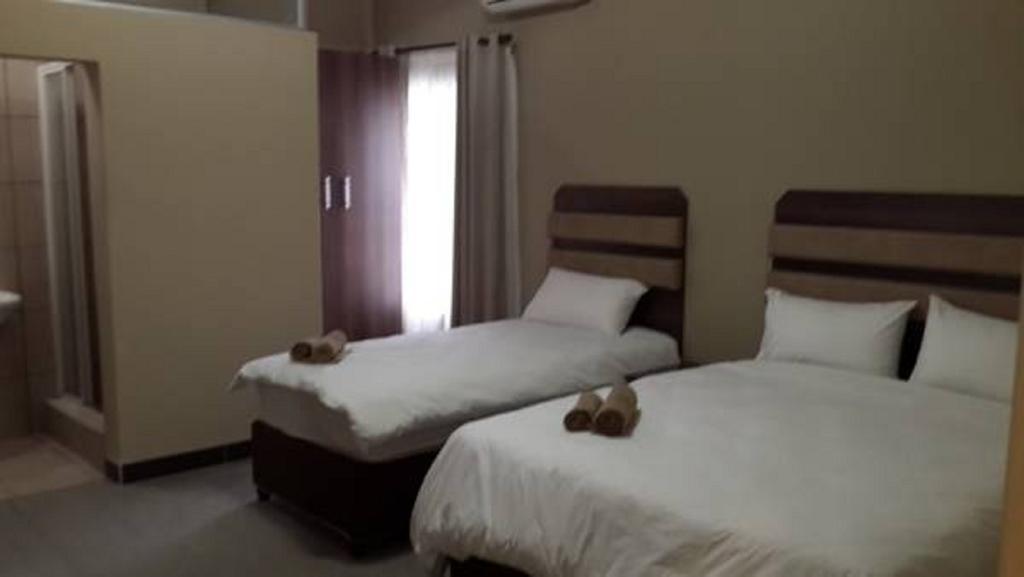 Hotel Cube Durban Room photo